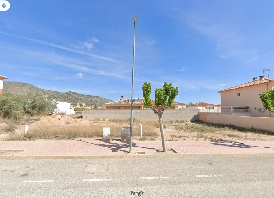 Återförsäljning - Vomt Mark -
Salinas