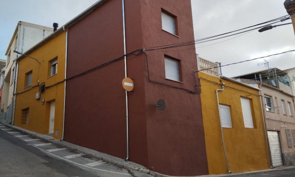 Byhus - Videresalg - Banyeres de Mariola - Banyeres de Mariola