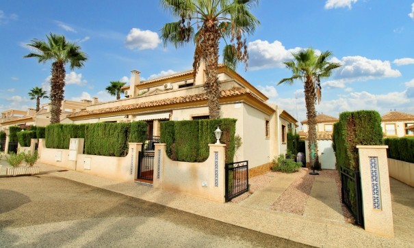 Byhus - Videresalg - Villamartín - PAU 8