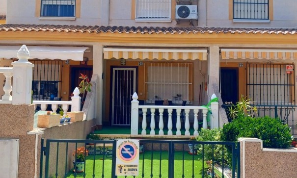 Casa de pueblo - Venta - Algorfa - Algorfa