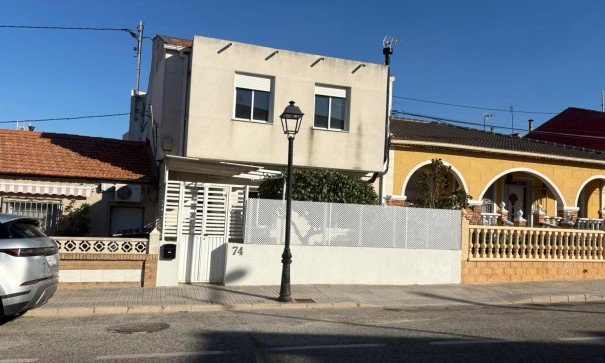 Casa de pueblo - Venta - Algorfa - Algorfa