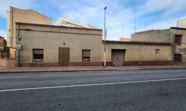 Casa de pueblo - Venta - Monóvar - Monóvar