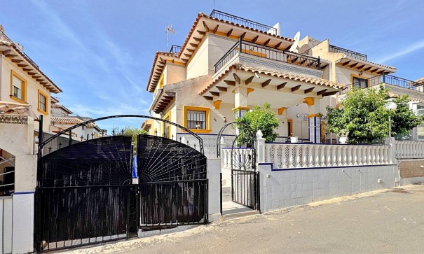 Casa de pueblo - Venta - Orihuela Costa - La Campana