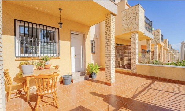 Casa de pueblo - Venta - Orihuela Costa - Los Altos