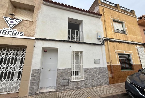 Casa de pueblo - Venta - Pinoso - Pinoso
