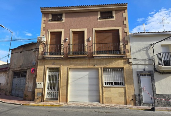 Casa de pueblo - Venta - SAX - SAX