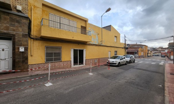 Casa de pueblo - Venta - SAX - SAX