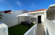 Casa de pueblo - Venta - Torrevieja - C0O-44411