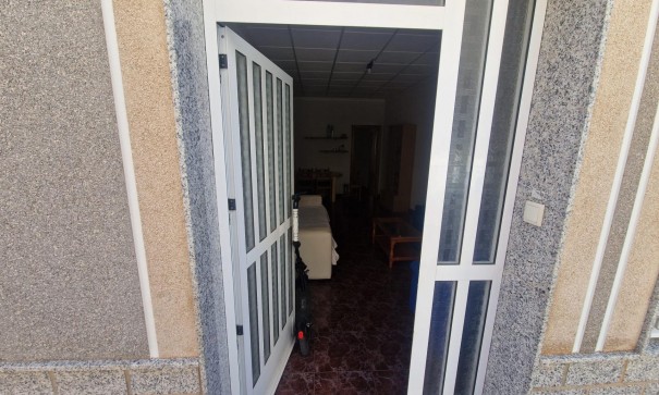 Casa de pueblo - Venta - Torrevieja - torrevieja