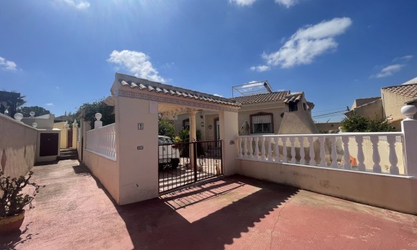 Chalet Independiente - Venta - Algorfa - Algorfa