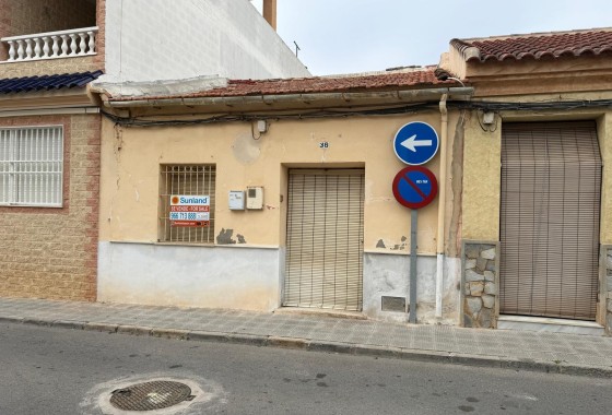 Chalet Independiente - Venta - Benijofar -
                Benijofar