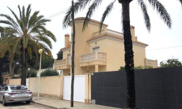 Chalet Independiente - Venta - Cabo Roig - Cabo Roig