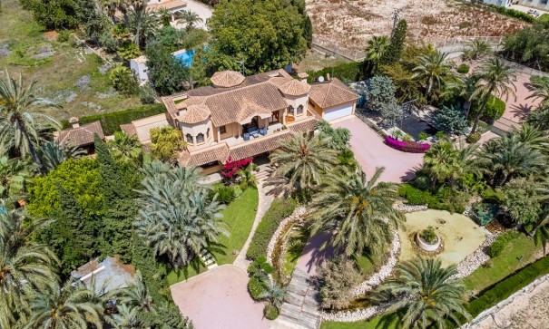 Chalet Independiente - Venta - Elche - Elche/Elx