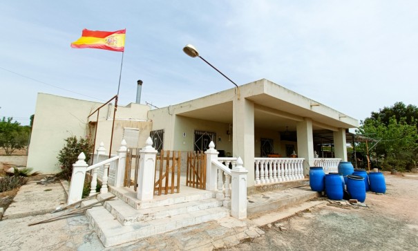 Chalet Independiente - Venta - Hondón de los Fráiles - Hondón de los Fráiles