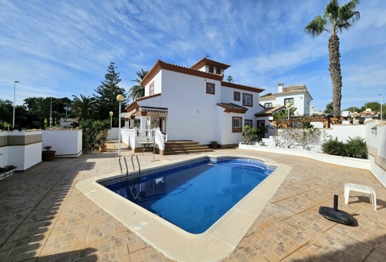 Chalet Independiente - Venta - Orihuela -
                Campoamor Golf