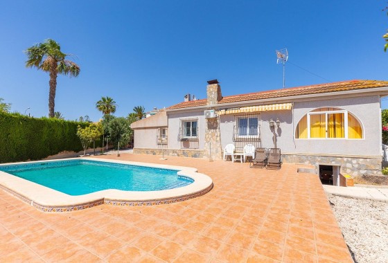 Chalet Independiente - Venta - Rojales - Centro de la Ciudad Quesada