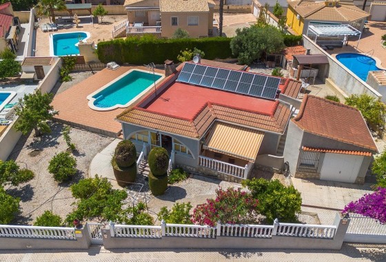 Chalet Independiente - Venta - Rojales - Centro de la Ciudad Quesada
