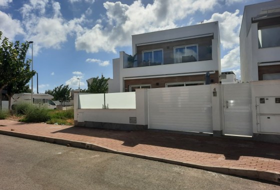 Chalet Independiente - Venta - San Pedro del Pinatar -
                San Pedro del Pintar