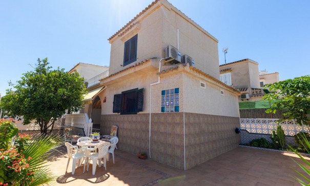 Chalet Independiente - Venta - Torrevieja - Torreblanca
