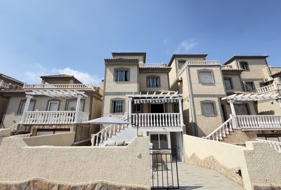 Chalet Independiente - Venta - Villamartín - Villamartín