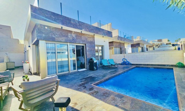 Chalet Independiente - Venta - Villamartín - Villamartín