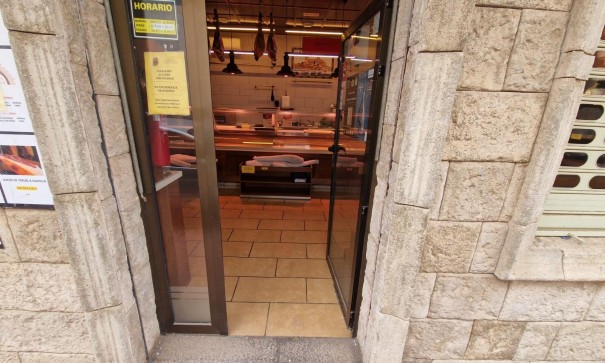 Comercial - Venta - Torrevieja - Estacion de autobuses