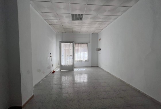 Commercial - Revente - Torrevieja -
                torrevieja