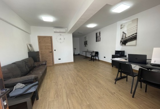 Commercial - Sale - Guardamar del Segura - Comunidad Valenciana