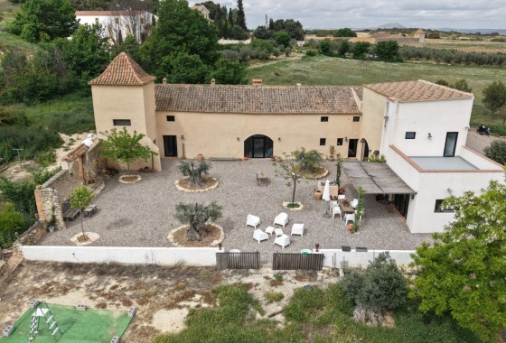 Commercieel - Herverkoop - Almansa - Almansa