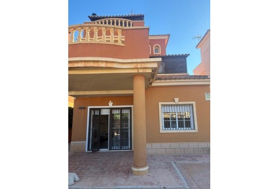 Detached Villa - Resale - Almoradí - El Banet