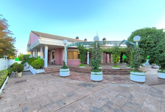 Detached Villa - Resale - Caudete -
                Caudete