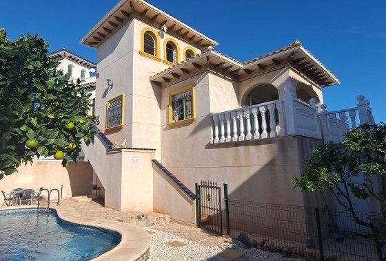 Detached Villa - Resale - La Zenia -
                La Zenia