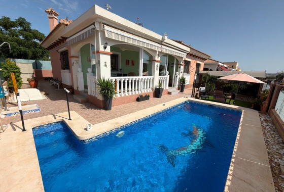 Detached Villa - Resale - Los Montesinos -
                La Herrada