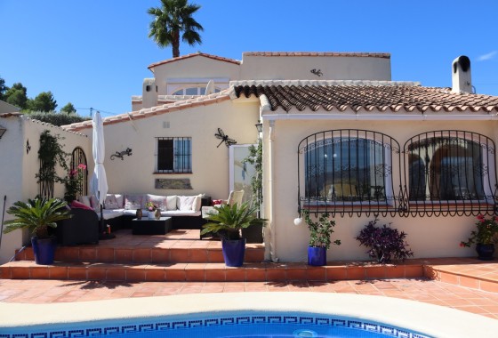 Detached Villa - Resale - Orba -
                Orba