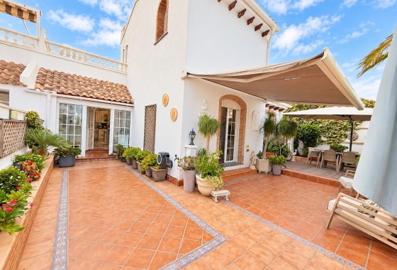 Detached Villa - Resale - Orihuela Costa - Orihuela Costa