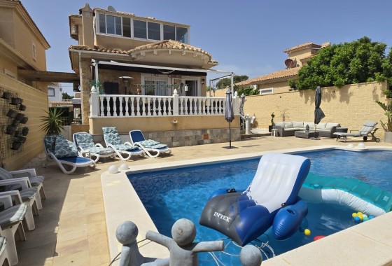 Detached Villa - Resale -
        Torrevieja - BC-DAKRI