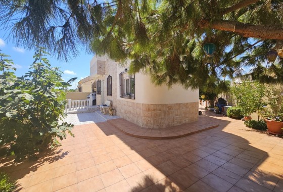 Detached Villa - Resale - Torrevieja - Torre la mata