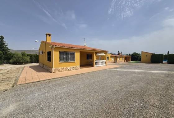 Detached Villa - Resale - Villena -
                Villena