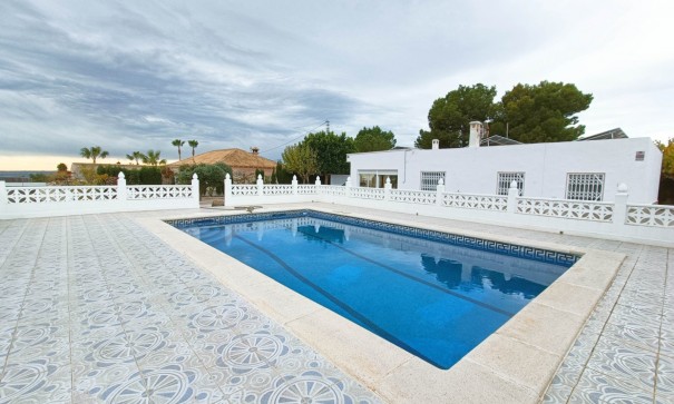 Detached Villa - Sale - Albatera - Albatera