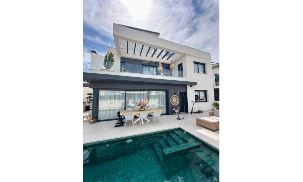 Detached Villa - Sale - Algorfa - Algorfa