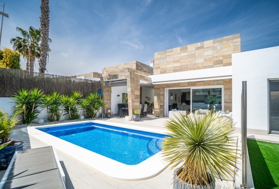 Detached Villa - Sale - Algorfa - La Finca Golf