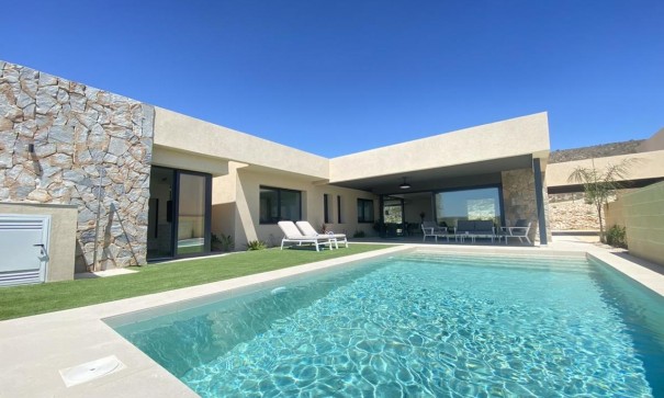 Detached Villa - Sale - Altaona Golf and Country Village - Altaona Golf and Country Village