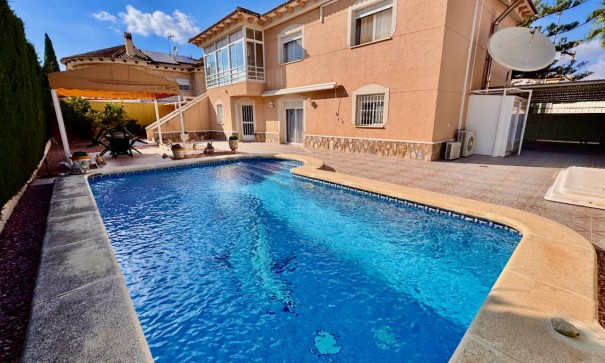 Detached Villa - Sale - Benferri - Benferri