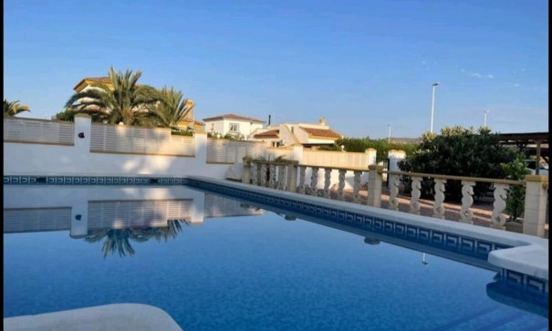 Detached Villa - Sale - Hondón de las Nieves - Hondón de las Nieves