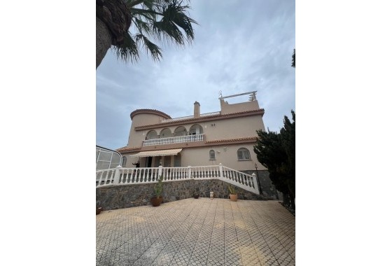 Detached Villa - Sale - La Manga del Mar Menor -
                Km 17