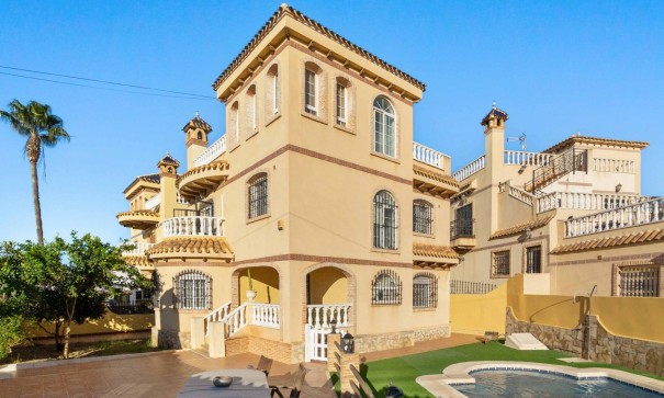 Detached Villa - Sale - Orihuela Costa - La Florida