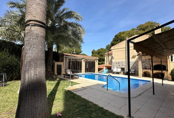 Detached Villa - Sale - Torrevieja - Los Balcones