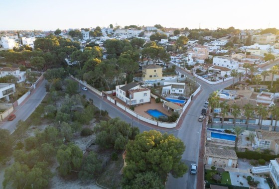 Detached Villa - Sale - Torrevieja - Los Balcones