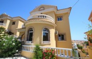 Detached Villa - Sale - Villamartín - C5C-88081