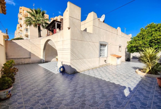 Dom miejski - Sprzedaż - Torrevieja - Nueva Torrevieja